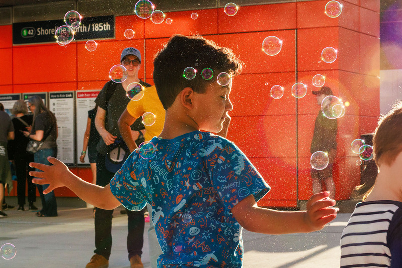 Photo: Young ones loved the bubbles! (📸 HTY)