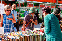 Photo: Friends of Shoreline Library held a used book sale on the Shoreline North station plaza.